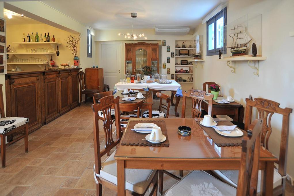 Fistikies Holiday Apartments Aegina Luaran gambar
