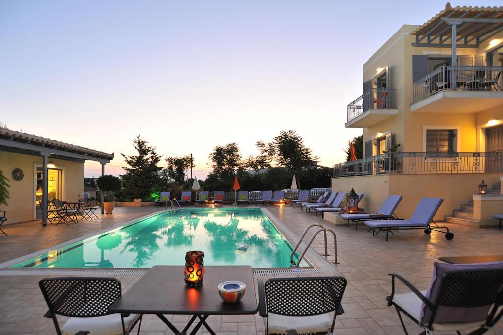 Fistikies Holiday Apartments Aegina Luaran gambar