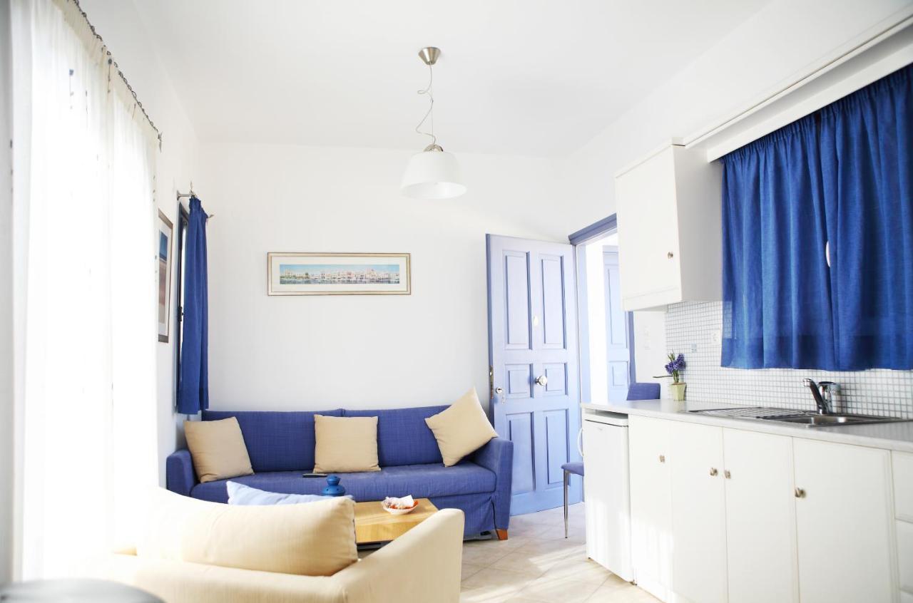 Fistikies Holiday Apartments Aegina Bilik gambar